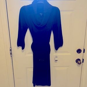 Size M dress mid-length sleeves with belt. Gray color